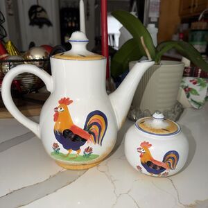 HEREND Hungary Village Pottery Handpainted Rooster Coffee Pot & Sugar Dish RARE